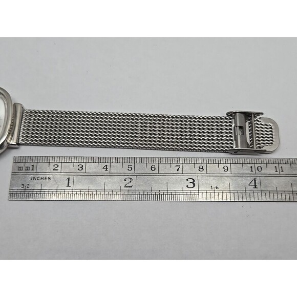 Sanrio Hello Kitty Women Watch Silver Mesh Band Quartz New Battery Pink Bow 31mm - Picture 8 of 10